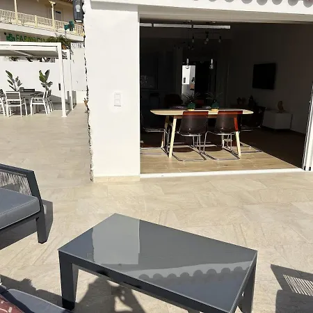 Villa Stone