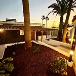 Villa Stone
